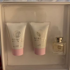 Versace Pour Femme Mini Set